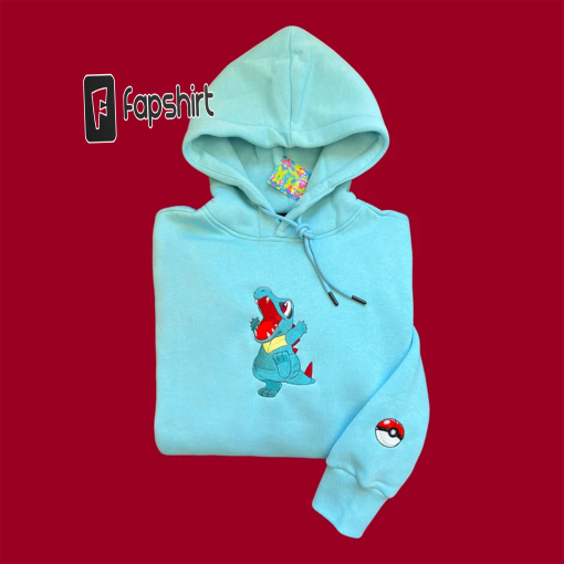 Pokemon Totodile Embroidered Hoodie; Pokemon embroidered sweatshirt; Pokemon embroidery; Pokemon Hoodies;Pokemon Totodile sweatshirt,t-shirt