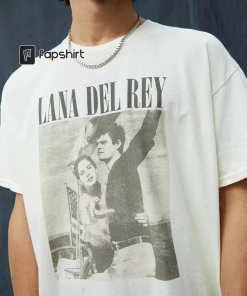 Lana Del Rey UO Exclusive Album Tee,…