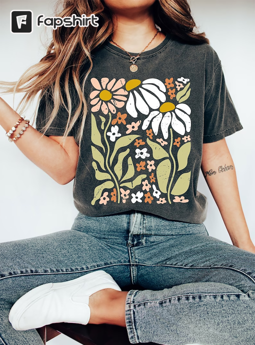 Comfort Colors® Shirt, Flowers T-Shirt, Boho Wildflowers Floral Nature Shirt, Garment Dyed, Boho Shirts, Oversized Shirts, Wildflower Shirt