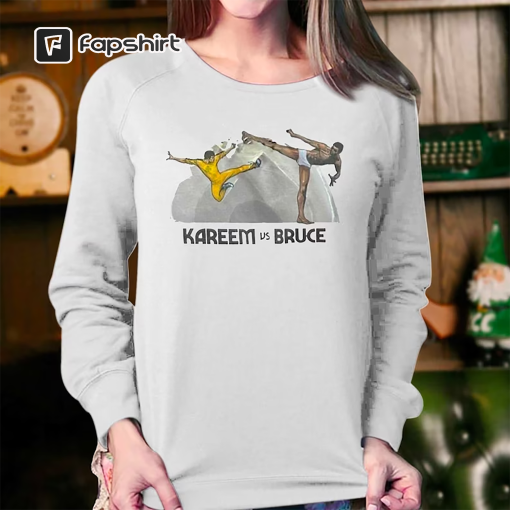 Kareem vs Bruce Lee Shirt, Kareem Abdul Jabbar Shirt, Kareem Shirt, Bruce Lee Shirt, Boxing Shirt, Vintage Tee, Trending Shirt, Long Sleeve