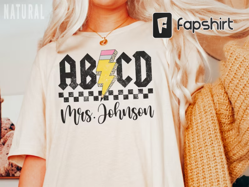 Custom Teacher Shirt Retro ABCD Teacher Name Shirts For Back to School Teacher Appreciation Gift Customized Name Teacher TShirt Cute Trendy