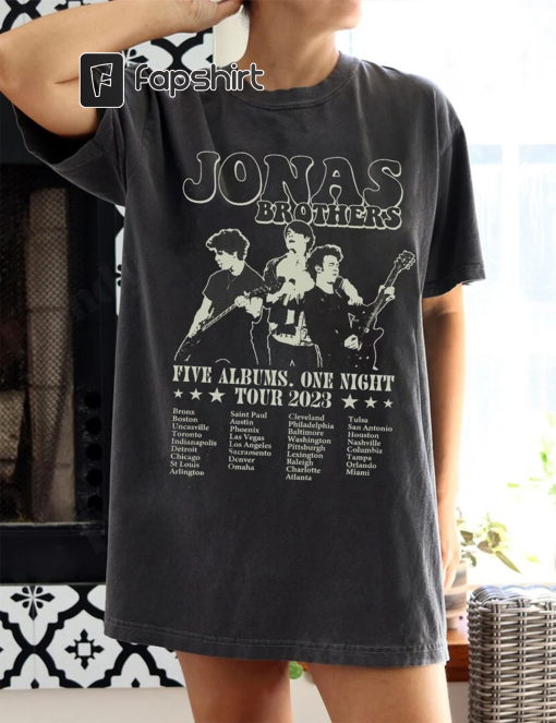 Jonas Brothers Vintage Shirt, Jonas Brothers Tour Shirt, Concert 2023 Retro Unisex Gift, Jonas Retro 90’s Sweater, Joe Jonas Homage Shirt