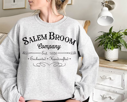 Salem Massachusetts Sweatshirt, Salem Broom Company, Hocus Pocus Shirt, Sanderson Witches Sweatshirt, Retro Halloween Shirt, Fall Shirt