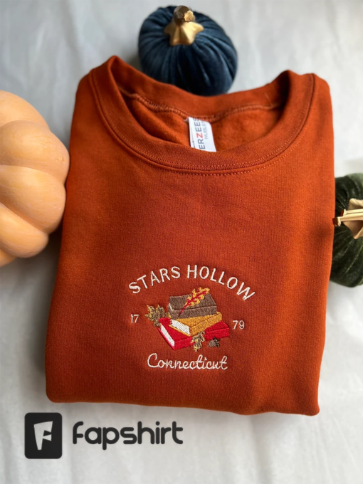 Stars Hollow Connecticut Sweatshirt, Stars Hollow Embroidered Sweatshirt, Gilmore Girls, Fall Embroidered Sweatshirt, Cozy Fall Sweatshirt