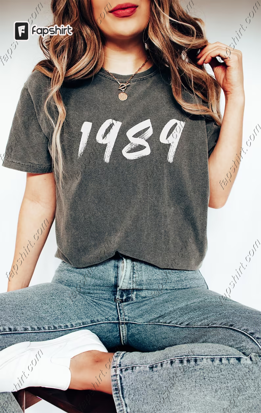 1989 Graphic Tee | Women’s Oversized Concert Shirt | 1989TV | Comfort Colors Musical Artist Support | Eras Tour | Show Top