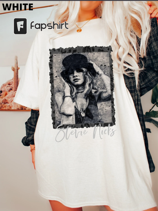 Stevie Nicks Shirt Vintage Comfort Colors Oversized Tee Gifts For Her Fleetwood Mac Graphic tshirt Women’s Graphic Tee Stevie Nicks T shirt