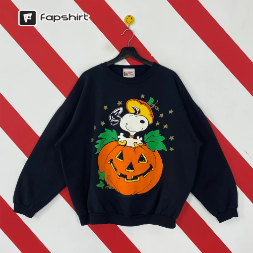 Vintage 90s Peanuts Sweatshirt Snoopy Peanuts Crewneck Peanuts Snoopy Sweater Cartoon Peanuts Snoopy Halloween Print Logo Black XLarge