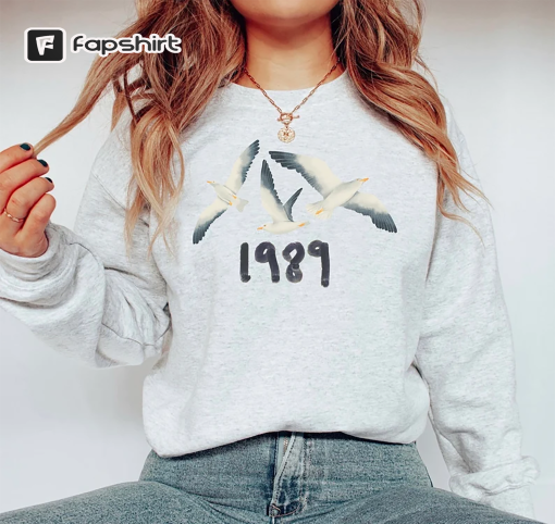 In My 1989 Era Sweatshirt, 1989 Seagull Crewneck, Eras Shirt, 1989 TV, Gift For Her