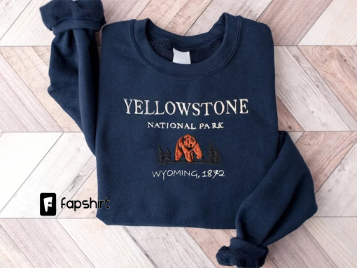 Yellowstone National Park Embroidered Crewneck-embroidered Crewneck-National Park Sweatshirt