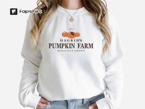 Unisex Hagrid’s Pumpkin Farm| Bookish Merch | Potterhead | Spooky Season | Fall Sweatshirt for Women