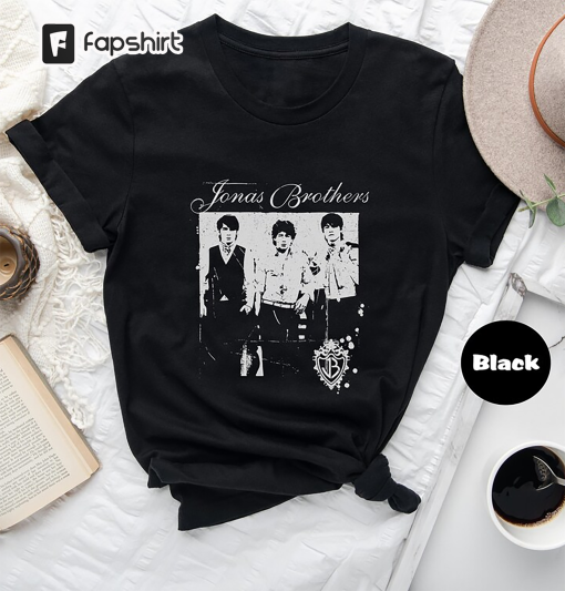 Jonas Brothers Vintage T-shirt, Jonas Five Albums One Night Tour Shirt, Jonas Brothers 2023 Tour Merch Sweatshirt, 90’s Jonas Concert Hoodie