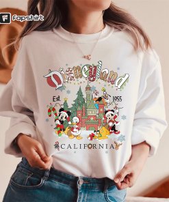 Vintage Disneyland Christmas Sweatshirt, Mickey and Friends…