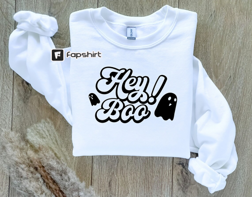 Hey Boo Halloween sweatshirt,Spooky season,Halloween gift,Halloween party shirt,women sweatshirt,Comfort shirt,Halloween kids shirt,Mom gift