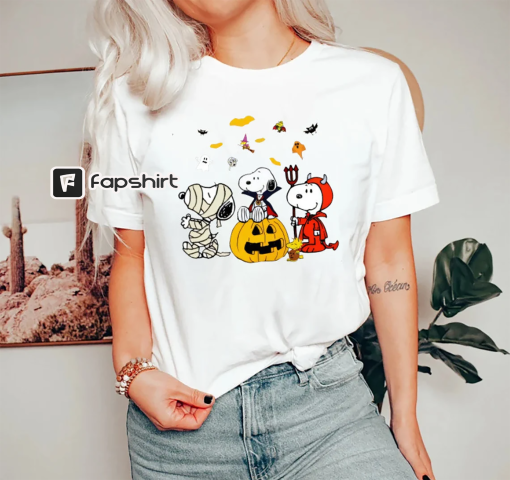 Dog Autumn Pumpkin Unisex T-shirt, Retro Snoopy Halloween Shirt, Vintage Snoopy Fall Shirt, Pumpkins Shirt, Peanuts Halloween,Fall Shirt