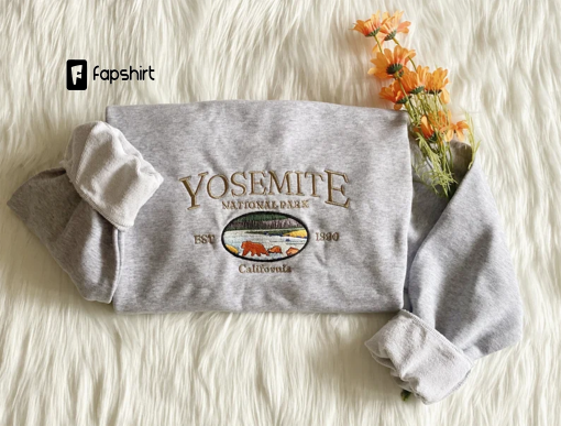 Yosemite National Park Embroidered Sweatshirt | National Park Embroidered Hoodie | Yosemite National Park Sweater | Crew Neck Sweatshirt