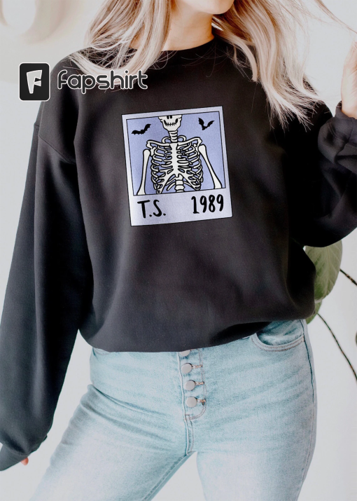 1989 Skeleton Album Cover Crewneck Sweatshirt Taylor Swift Shirt Taylor’s Version Halloween Cute Spooky Oversized Shirt Gift for Swifties