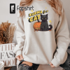 Karma is a cat (Witch’s Version), TS Tshirt