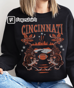 Cincinnati Sweatshirt Cincinnati Shirt Cincinnati Comfort Colors