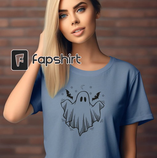 Boyfriend Tee, Ghost T-Shirt, Dainty Minimalist, Cute Bat Halloween Ghost Shirt, Pumpkin Spice Shirt, Fall Graphic Tee, Bat Tee