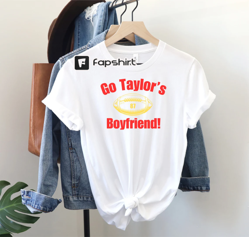 Kansas City Chiefs- Travis Kelce- Taylor Swift- Go taylor’s boyfriend!- go sports- travis taylor tee- Unisex Jersey Short Sleeve Tee