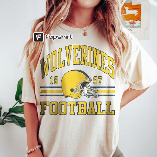 Michigan Football Sweatshirt, Shirt Retro Style 90s Vintage Unisex Crewneck Football American, Wolverines Bootleg Tee