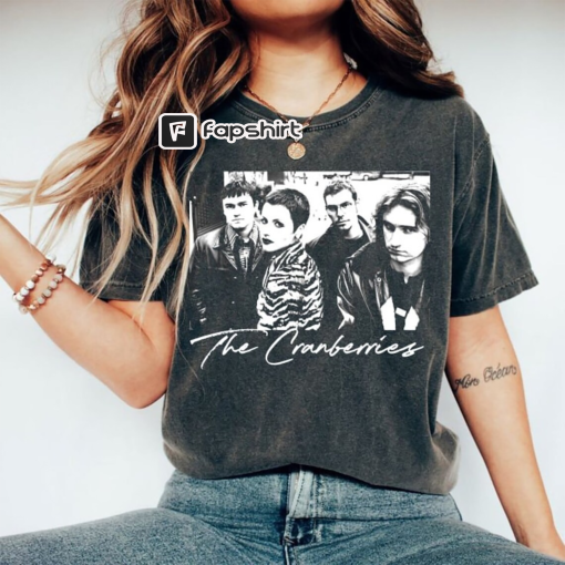 Retro The Cranberries Band T-Shirt, 1995 The Cranberries Tour, Music Concert Merch, Irish Rock Band Sweatshirt, Gift For Fan