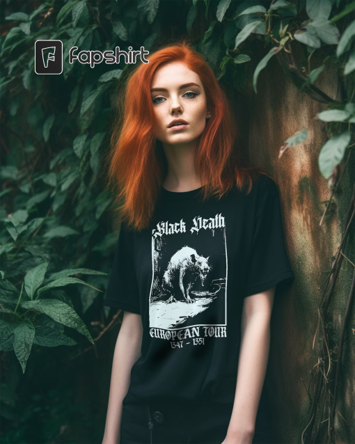 Black Death T-Shirt | Medieval Rat Shirt | Gothic Grunge Clothing | Horror Goth Aesthetic | History Shirt | Dark Academia