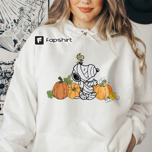 Retro Snoopy Halloween Comfort Colors Shirt, Dog Autumn Pumpkin Sweatshirt, Vintage Snoopy Fall Shirt, Spooky Season Tee