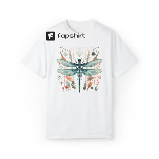 Dragonfly Shirt, Dragonfly Lover Shirt, Cottagecore Dragonfly Tee, Insect Lover T-Shirt, Nature Lover Gift, Nature Christmas Shirt