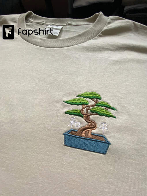 Bonsai Tree crew | Boho Hippie Shirt | Embroidered crew neck | T-shirt