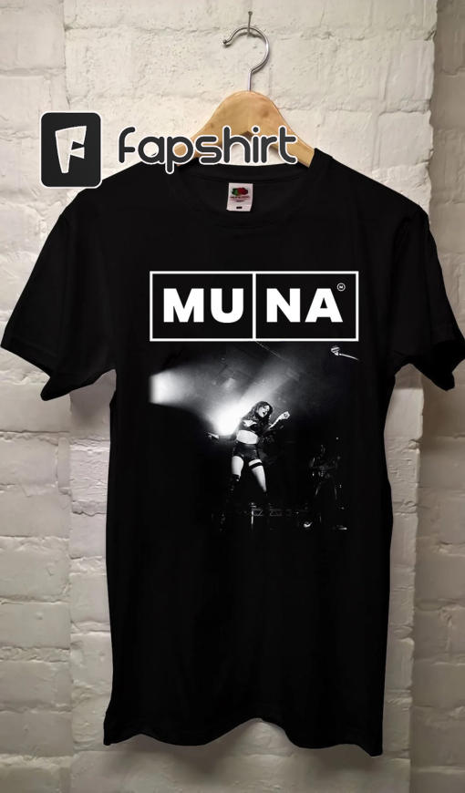 Vintage Muna Shirt, Muna 2023 Concert Shirt, Muna Band Fan Shirt, Pop Music Fan Shirt,Perfect Gift for Men Women Tshirt, Country Music Lover