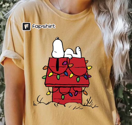 Snoopy Christmas Sweatshirt, Charlie and the Snoopy Christmas Sweatshirt, Cartoon Dog Sweatshirt, Christmas Gift, Vintage Sweatshirt