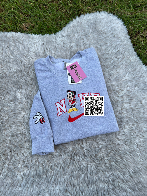 Min.nie Custom merry christmas Couple Embroidered Sweatshirt, Christmas Gift, Anniversary Couple Matching, xmas Trendy Gift