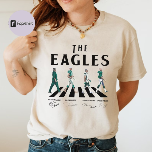 Eagles Walking Abbey Road Signatures Football Shirt, Nick Sirianni, Jalen Hurts, D’Andre Swift, Jason Kelce, Philadelphia Shirt.