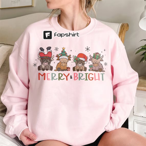 Highland Cow Merry&Bright Sweatshirt, Family Christmas Sweatshirt, Christmas Western Sweatshirt, Cute Cow Shirt, Animal Lover, Xmas Tee