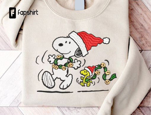 Peanuts Christmas Sweater Tshirt Hoodie Sweatshirt Vintage Embroidered Snoopy And Woodstock Enjoying Winter Shirts Charlie Brown Xmas Gift Embroidery