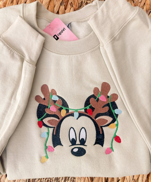 Mickey Reindeer Embroidered Crewneck Sweatshirt – Sand