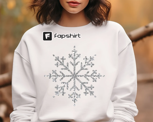 Snowflake Sweatshirt, Christmas Sweatshirt, Women Holiday Shirt, Silver Snowflake graphic Sweater, Snow Sweatshirt, Christmas Gift Sweater