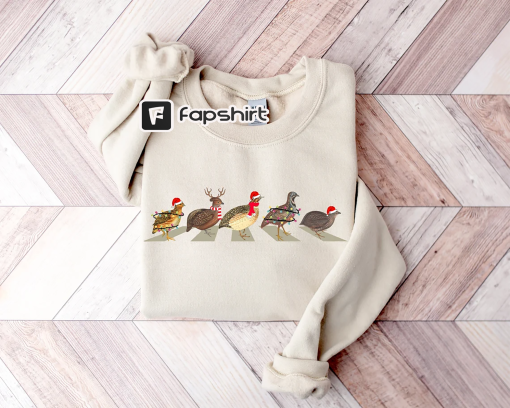 Christmas Quails Sweatshirt,Quail Birds Christmas Shirt For Hunter, Funny Birds Christmas Sweatshirt, Santa Quail Christmas Shirt,Men shirt