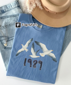 1989 Crewneck Sweatshirt – 1989 Sweatshirt –…