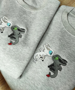 Toothless And Light Furry Couple Matching Embroidered…