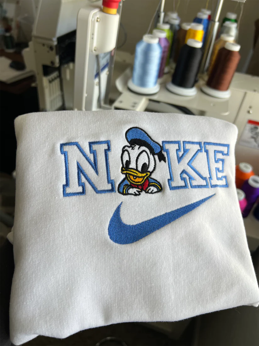 Donald Duck Embroidered Crewneck Crew, Disney embroidered sweatshirt, Disney Sweatshirt, Disney Crew, Disney Crewneck