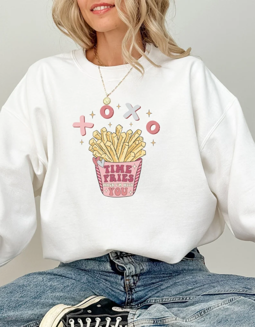 Xoxo Sweatshirt, Valentine Sweatshirt, Valentine Shirt, Valentines Day Sweatshirt, Funny Valentine Sweatshirt, Valentines Day Gifts for Her