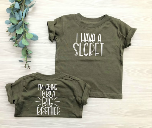 I Have a Secret. I am going to be a Big Brother Shirt ,big bro,big brother reveal,big brother announcement, baby announcement,big bro to be