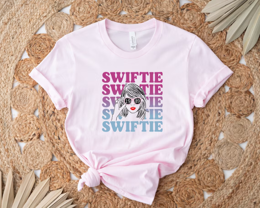 Swiftie Shirt, Swiftian T-Shirt, Retro Swiftie Outfits, Eras Concert T Shirt, Swiftie Merch Shirt, Eras Tour Movie Shirt, Midnights Swiftie