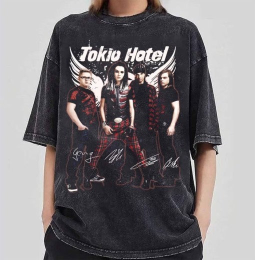 Band music Tokio Graphic T-Shirt , Hotel Graphic Gift Albums ,Tokio 90s Vintage Gift for Men Women Unisex T-Shirt