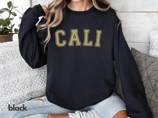 California Pullover Hoodie, Cali Gold Print Sweatshirt, University Of California College Sweatshirt, Preppy Crewneck Tee, College Gift Ideas