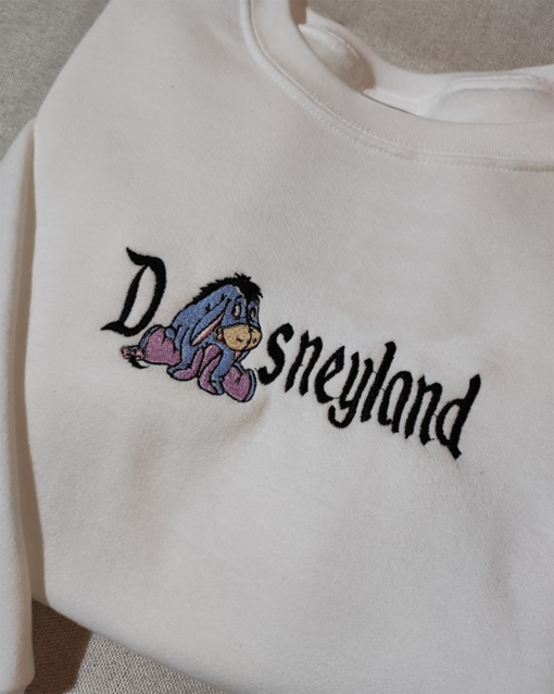 Eeyore sweatshirt / Vintage sweatshirt/Embroidery Crewneck/ trendy Crewneck / embroidery sweatshirt