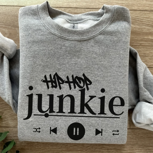 Unisex Hip Hop Junkie Sweatshirt Crewneck Christmas Gift Idea, Hip Hop Rap Sweatshirt Gift for Music Lover, 90s Hip Hop Music Sweatshirt