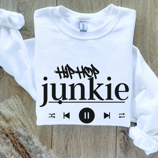 Unisex Hip Hop Junkie Sweatshirt Crewneck Christmas Gift Idea, Hip Hop Rap Sweatshirt Gift for Music Lover, 90s Hip Hop Music Sweatshirt